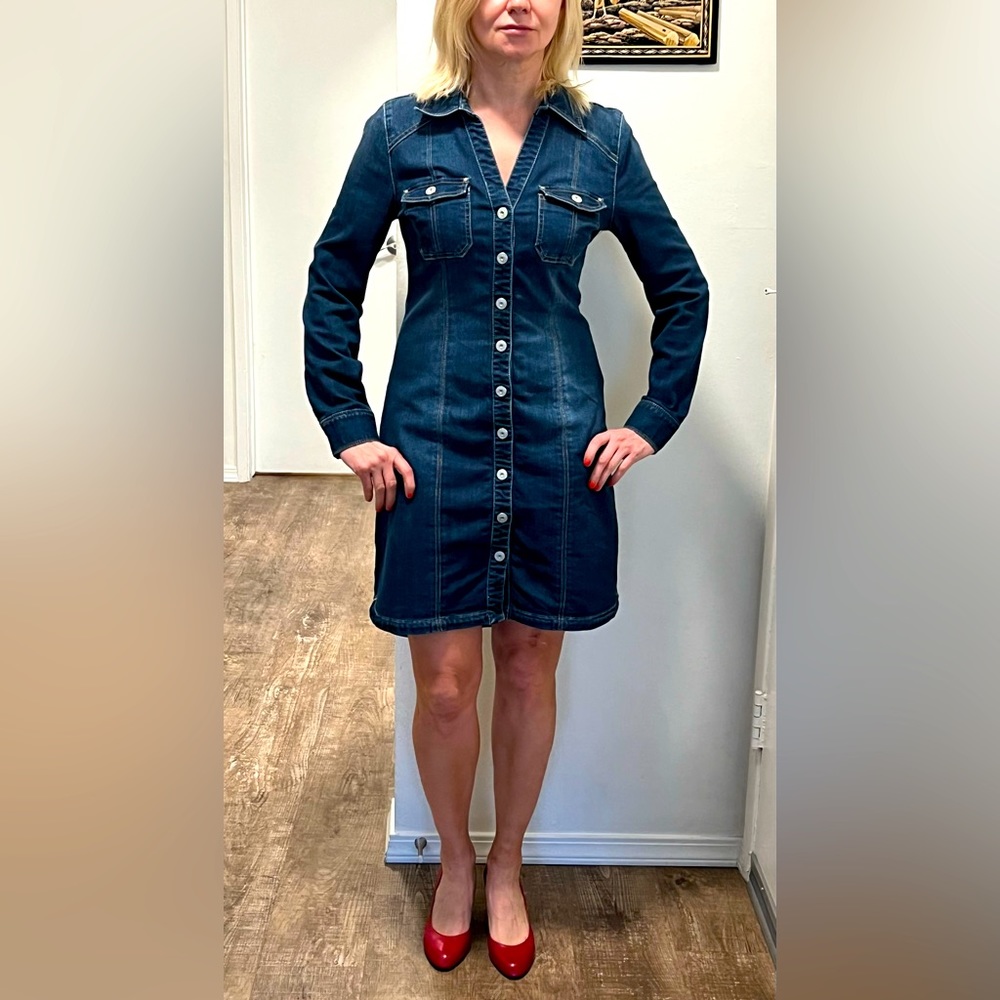 INC International Concepts stretchy dark blue denim dress size 4, fits sizes 4-6